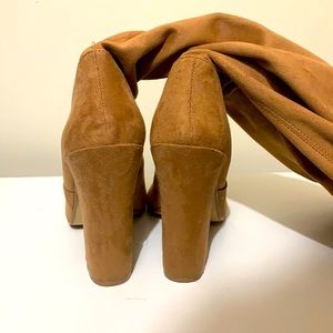 Over the knee boots. Tan.